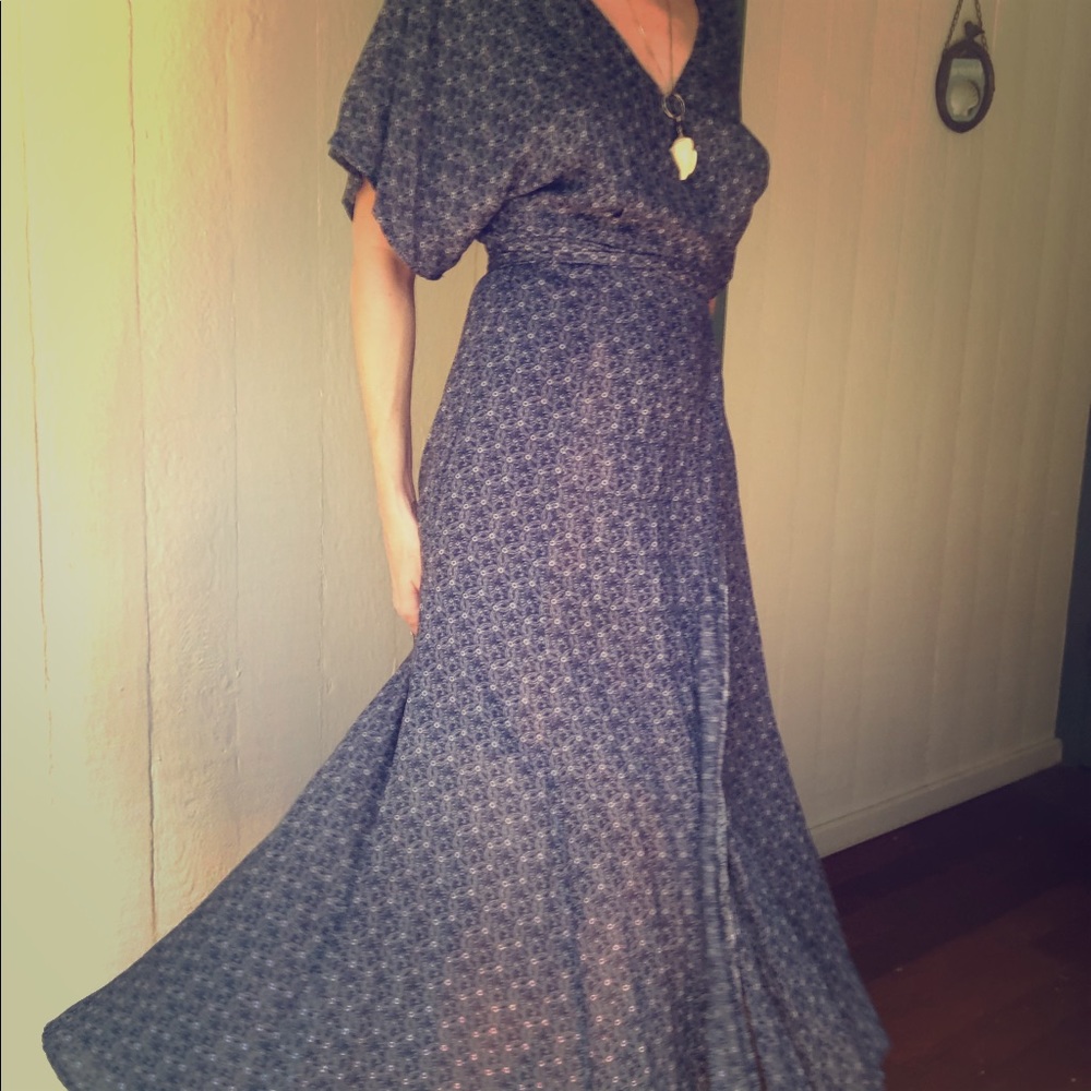 Sanctuary kimono style maxi wrap dress